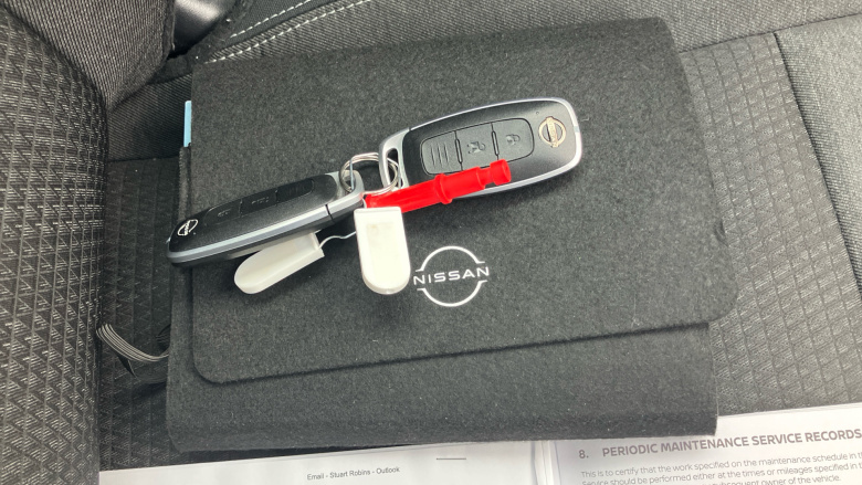 Nissan Qashqai 1.3 DiG-T MH N-Connecta 5dr Petrol Hatchback